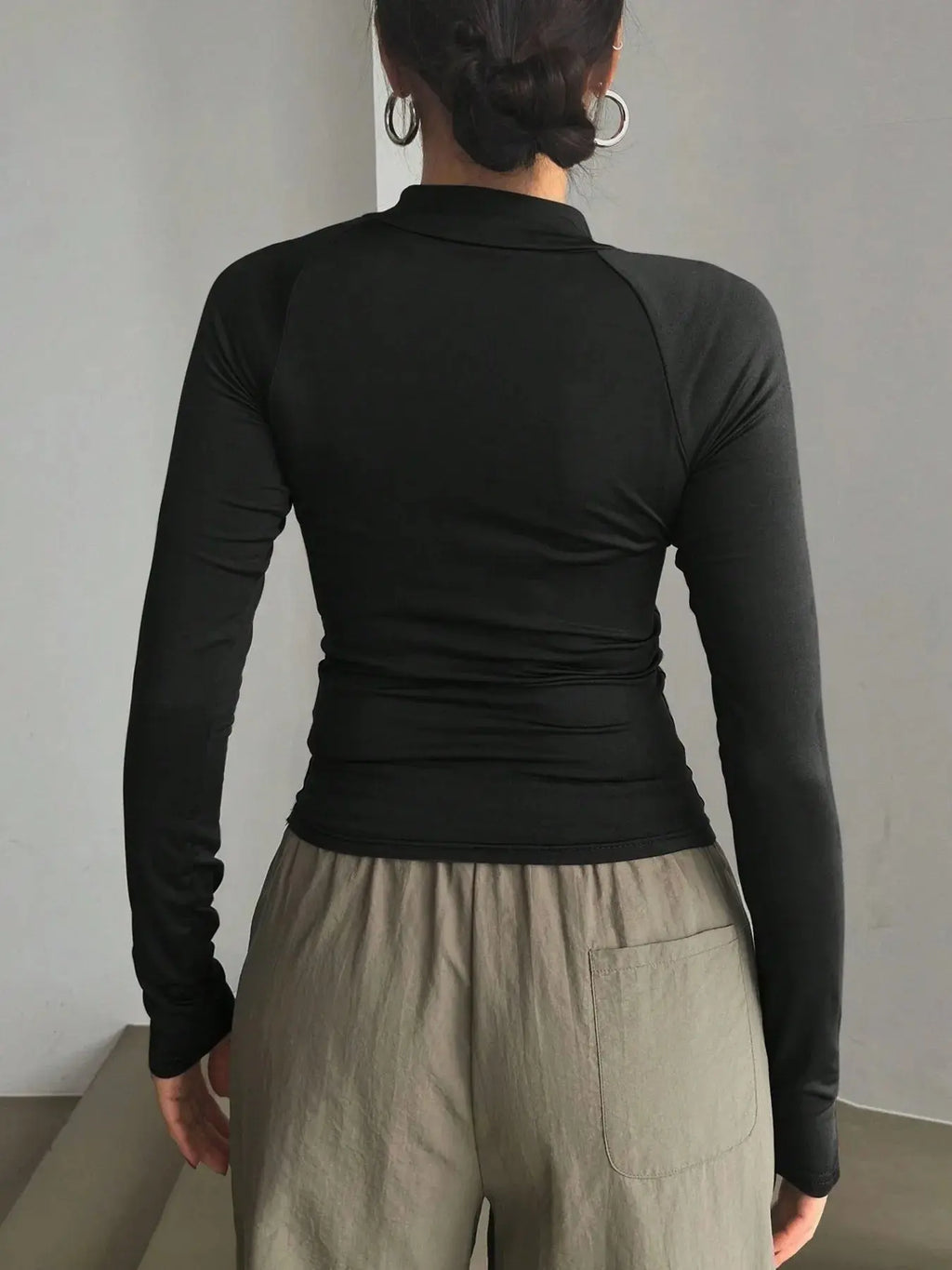 Zip Front Long Sleeve Fitted T Shirt