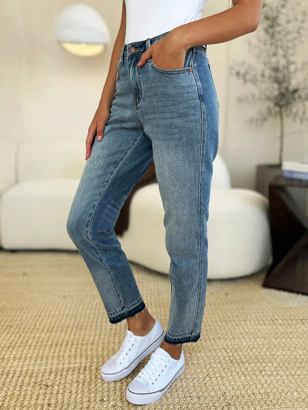 Full/Plus Size Mid Rise Rigid Magic Release Hem Judy Blue Jeans