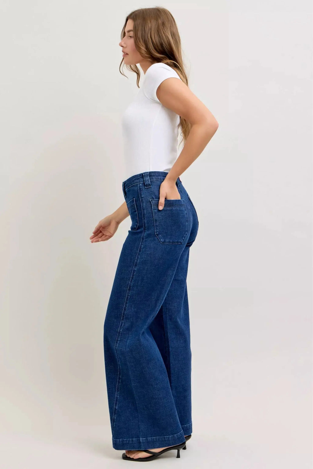 Judy Blue High-Waisted Retro Wide Jeans with Patch Pockets & Twisted Seams