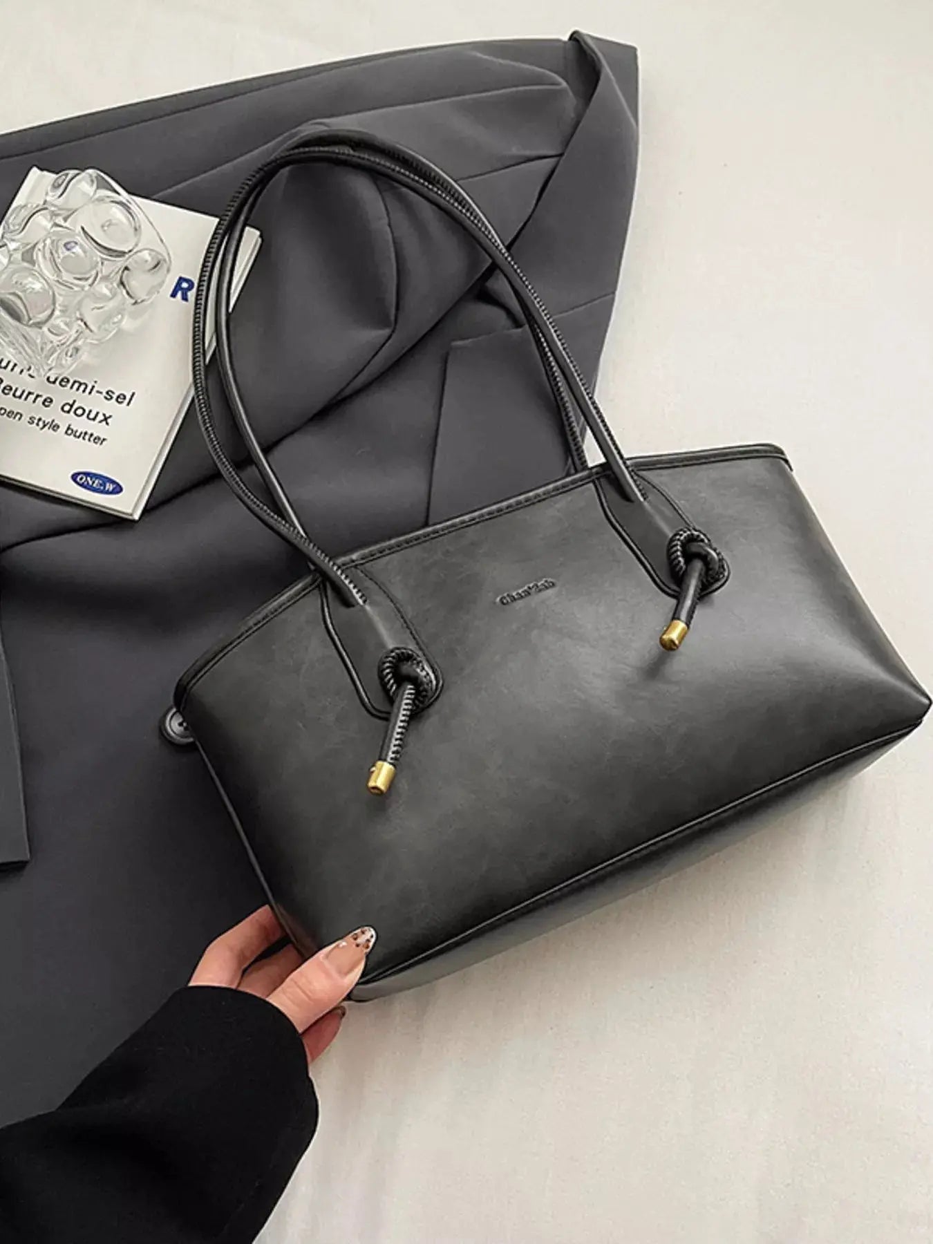 Vintage Style Leather Shoulder Bag
