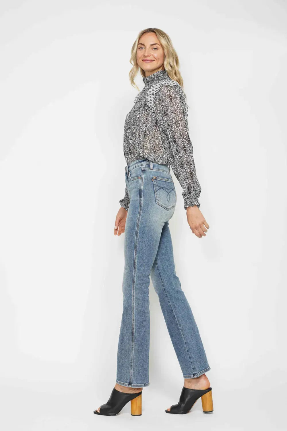 Judy Blue Jeans - Full Size Tummy Control Bootcut Jeans w/ Back Embroidered Pockets