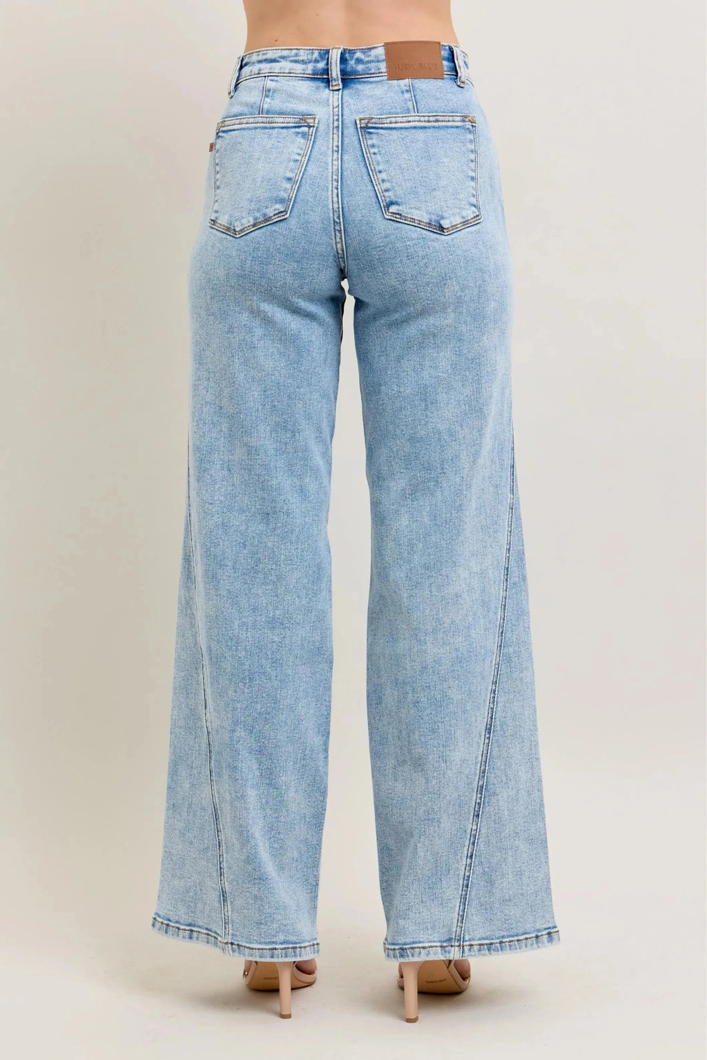 High Waist Skewed Inseam Wide Leg Judy Blue Jeans – Full & Plus Size