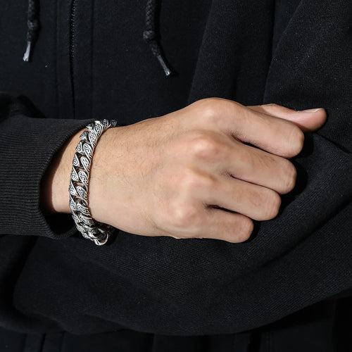 ang grass pattern silver-plated chunky bracelet