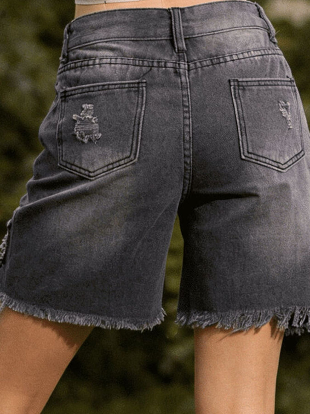 Plus Size Distressed Frayed Hem Denim Shorts