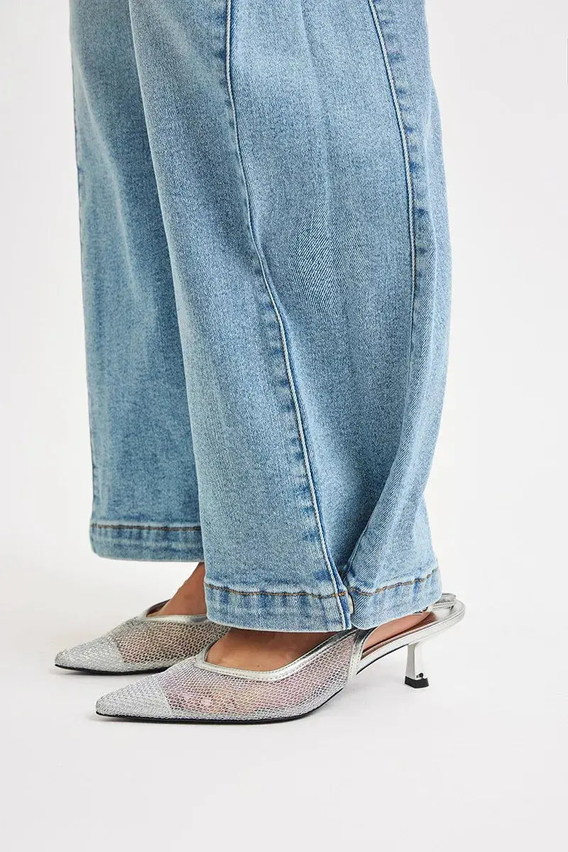 RISEN Jeans - Mid Rise Wide Barrel Transferable Leg Snap Jeans